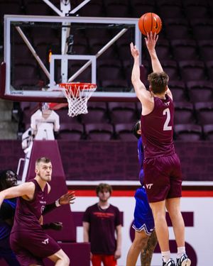 Image post by @hokiesmbb on Instagram