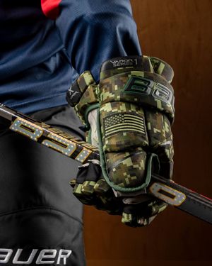 Image post by @purehockey on Instagram