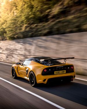 Image post by @lotuscars on Instagram