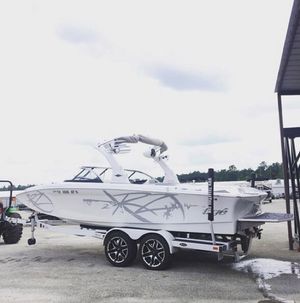 Image post by @tigeboats on Instagram