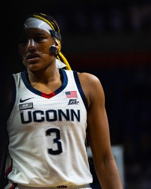 Image post by @uconnwbb on Instagram