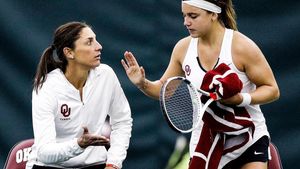 Image post by @ou_wtennis on Instagram
