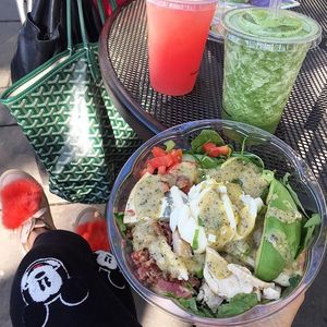Image post by @lepainquotidienus on Instagram