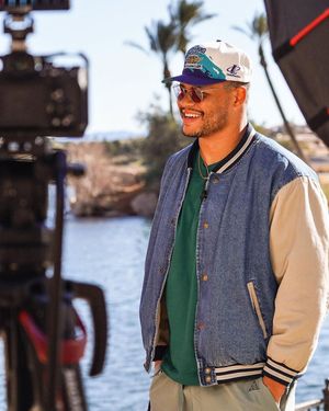 Image post by @b.scar on Instagram