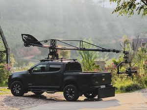 Image post by @motocrane_team on Instagram