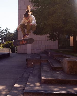 Image post by @nikesb on Instagram