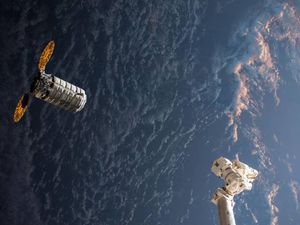 Image post by @nasaartemis on Instagram