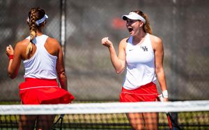 Image post by @uhcougartennis on Instagram