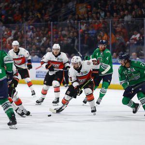 Image post by @echlhockey on Instagram