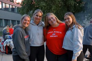 Image post by @smumn_whockey on Instagram