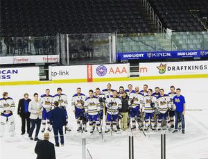 Image post by @uclahockey on Instagram