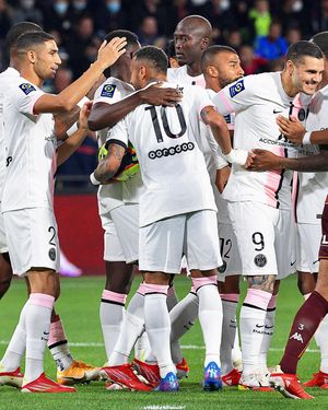 Image post by @psg on Instagram