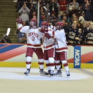 Image post by @du_hockey on Instagram