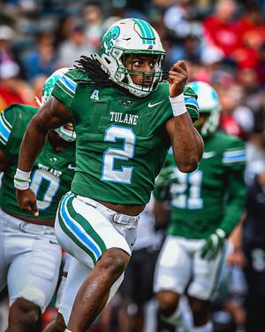 Image post by @greenwavefb on Instagram