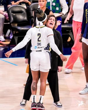 Image post by @dallaswings on Instagram