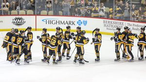 Image post by @penguins on Twitter