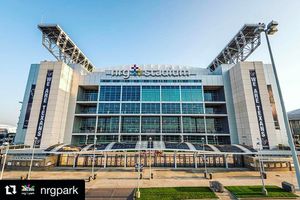 Image post by @housuperbowl on Instagram