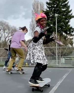 Image post by @skatelikeagirlsea on Instagram