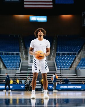 Image post by @nevadahoops on Instagram