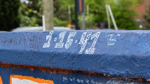 Image post by @uvafootball on Instagram