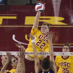 Image post by @uscmensvolley on Instagram