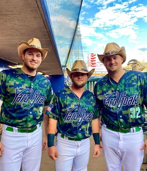 Image post by @hartfordyardgoats on Instagram