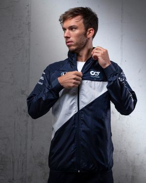Image post by @redbullshop on Instagram