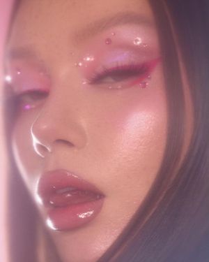 Image post by @fentybeauty on Instagram