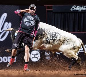 Image post by @bullfightersonly on Instagram