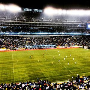Image post by @metlifestadium on Instagram