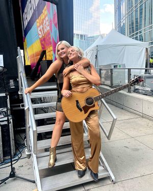 Image post by @cma on Instagram