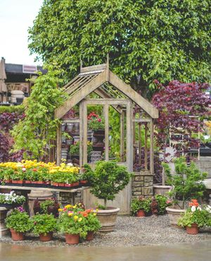 Image post by @rogersgardens on Instagram