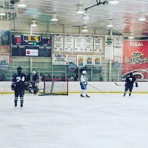 Image post by @theseahawkperch on Instagram