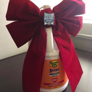 Image post by @holidaybowl on Instagram