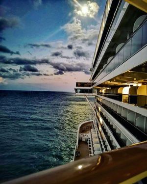 Image post by @legrandinavidacrociera on Instagram