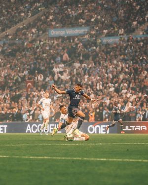 Image post by @Ligue1_ENG on Twitter