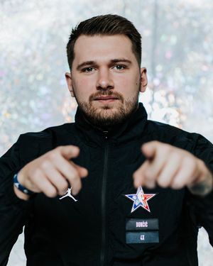 Image post by @nbaallstar on Instagram