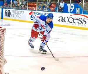 Image post by @bucshockey on Instagram