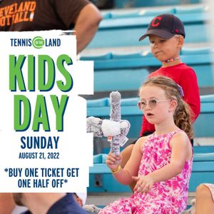 Image post by @tennisintheland on Instagram