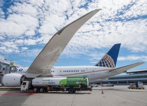 Image post by @united on Instagram