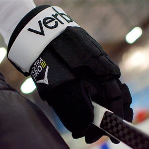 Image post by @verberohockey on Instagram