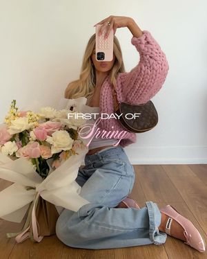 Image post by @prettylittlething on Instagram