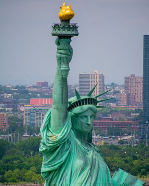 Image post by @flynyon on Instagram