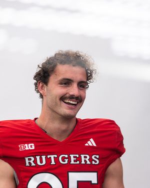 Image post by @RFootball on Twitter