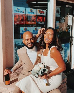 Image post by @theknot on Instagram