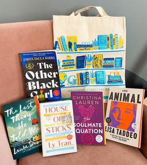 Image post by @gallerybooks on Instagram