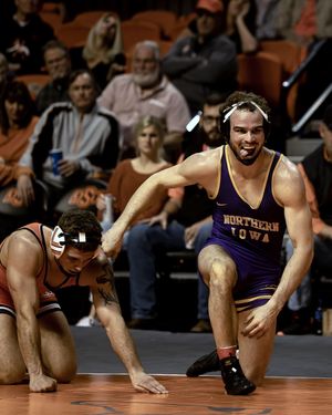 Image post by @uniathletics on Instagram