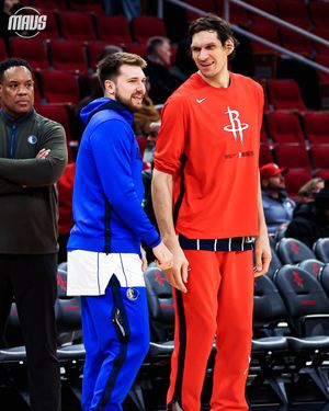 Image post by @dallasmavs on Twitter