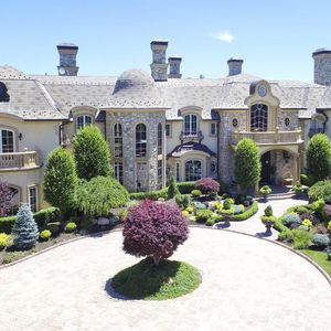 Image post by @christiesrealestate on Instagram