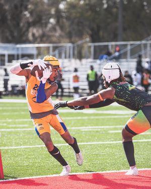 Image post by @pylon7on7 on Instagram